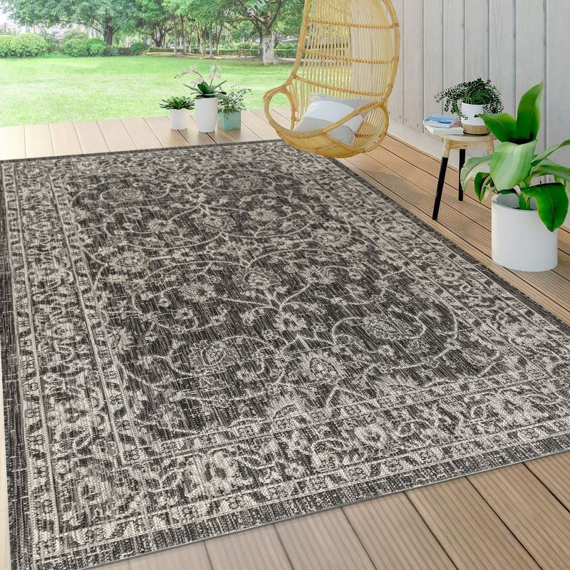 4'x6' Palazzo Vine and Border Textured Weave Indoor/Outdoor Area Rug, Black/Gray - JONATHAN Y