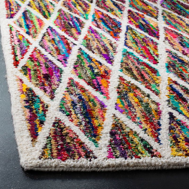 Nantucket NAN313 Hand Tufted Area Rug - Multi - 3'x5' - Safavieh.