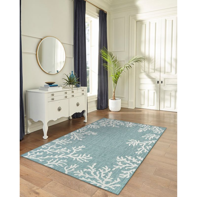 Liora Manne Carmel Coral Border Indoor/Outdoor Rug Aqua 3'3" x 4'11"