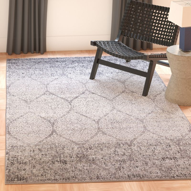 Madison MAD604 Power Loomed Indoor Area Rug - Grey/Ivory - 4'x6' - Safavieh