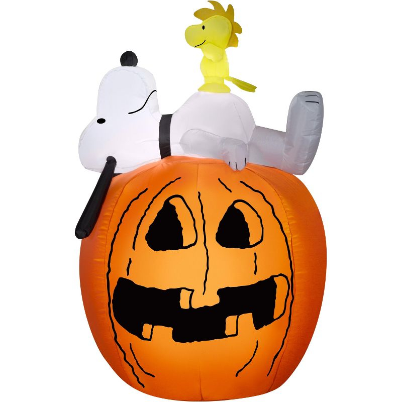 Peanuts Airblown Inflatable Snoopy and Woodstock on Pumpkin Scene Peanuts, 4.5 ft Tall, Multicolored