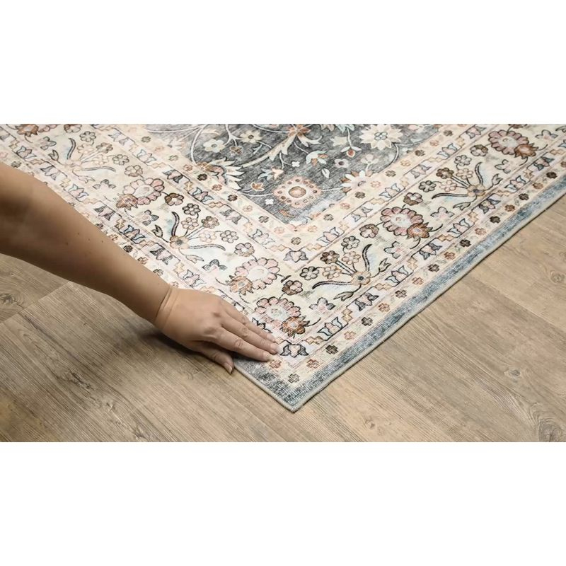 Oriental Weavers Sumter SUM07 Grey/ Ivory Indoor Area Rug - 3'6" x 5'6"