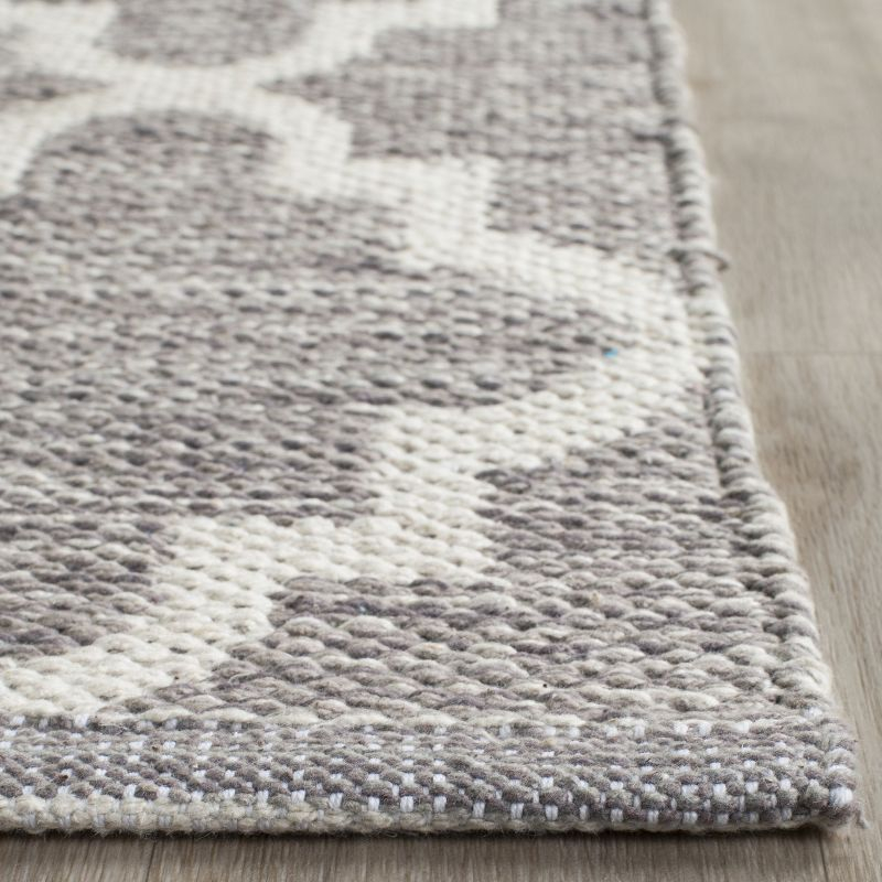 Montauk MTK810 Hand Woven Indoor Area Rug - Grey/Ivory - 6'x6' - Safavieh.