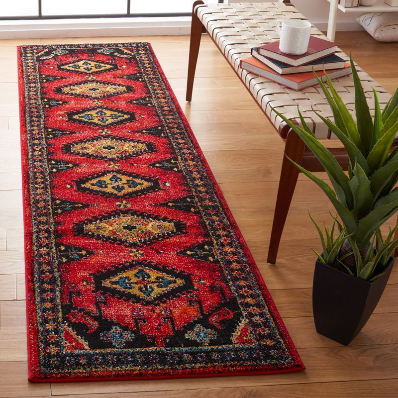Vintage Hamadan VTH251 Power Loomed Runner Rug - Red/Black - 2'3"x8' - Safavieh.