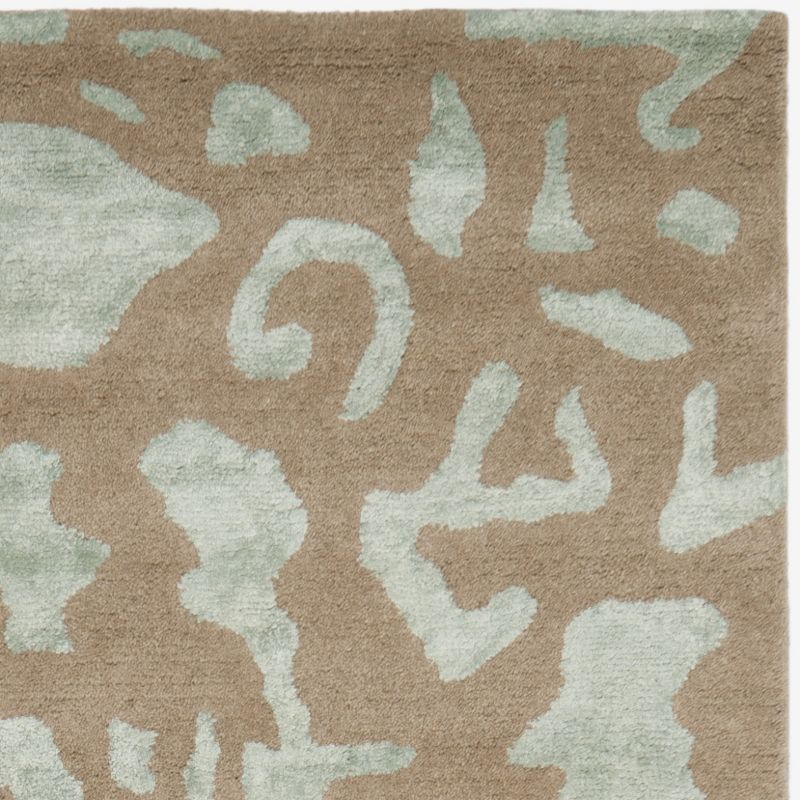 Soho SOH525 Hand Tufted Indoor Area Rug - Taupe/Light Blue - 5'x8' - Safavieh