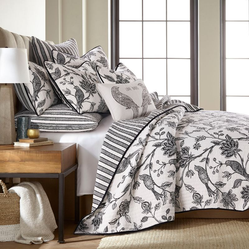 Tanzie Black Twin/Twin XL Quilt Set - Black & White - Levtex Home