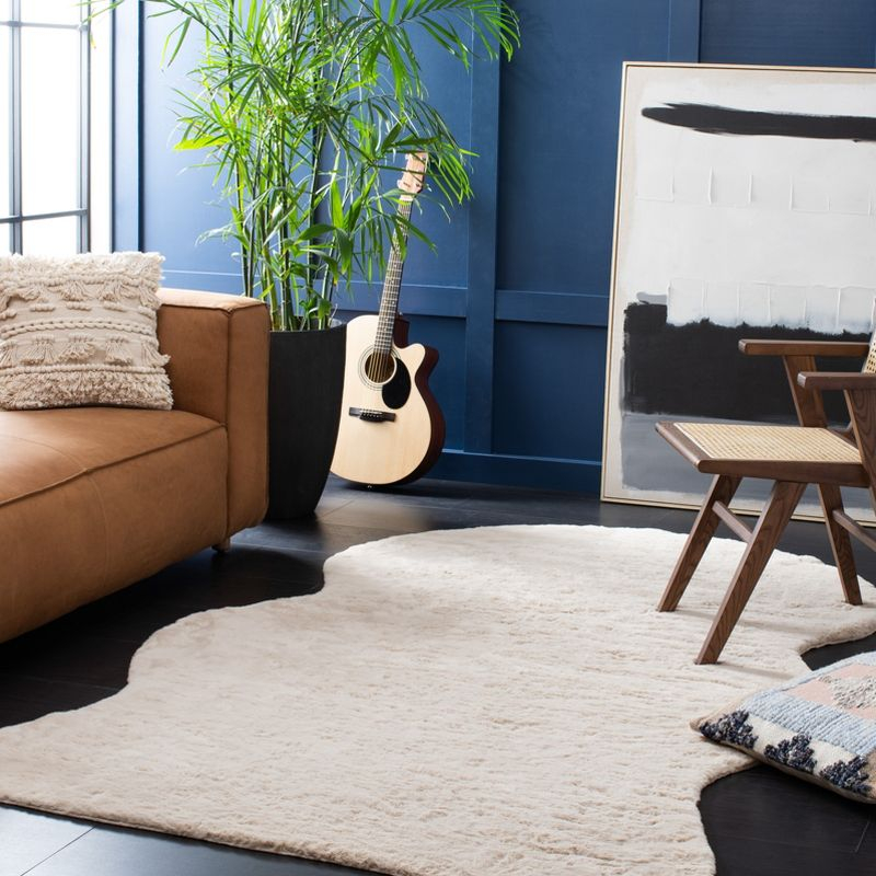 Faux Sheep Skin FSS515 Power Loomed Area Rug - Beige - 3'x5' - Safavieh.