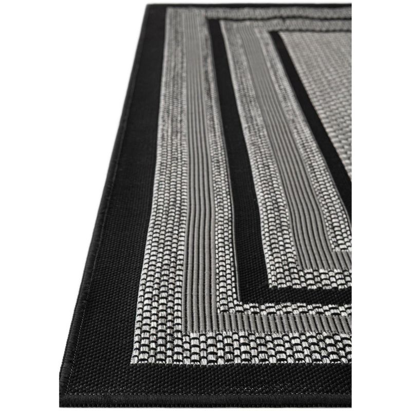 Unique Loom 2' 2 x 3' 0 Gray Outdoor Border Multi Border Area Rug