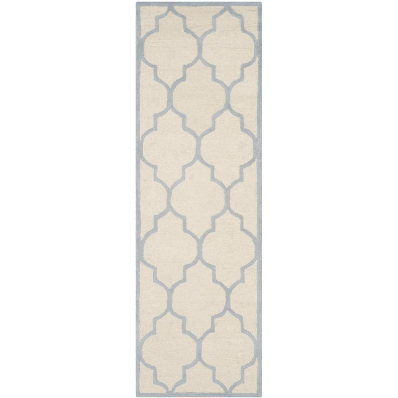 Cambridge CAM134 Tufted Indoor Runner Rug - Ivory/Light Blue - 2'6"x8' - Safavieh