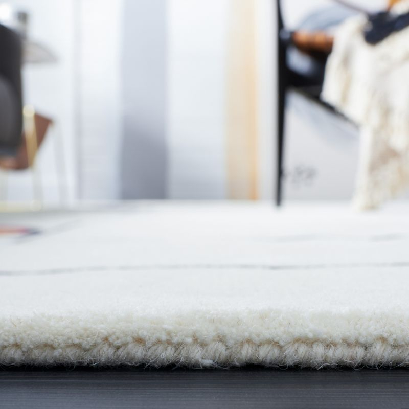 Fifth Avenue FTV125 Hand Tufted Area Rug - Ivory/Blue - 5'x8' - Safavieh.