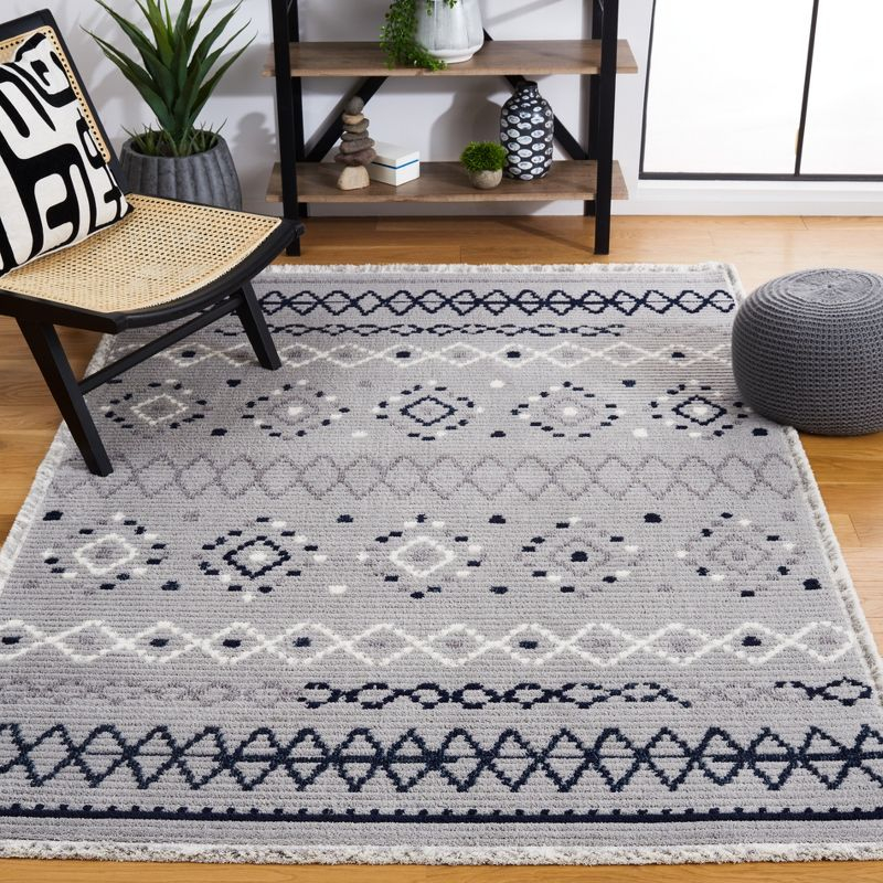 Marrakesh MRK612 Power Loomed Area Rug - Gray/Navy - 6'7"x6'7" - Safavieh.