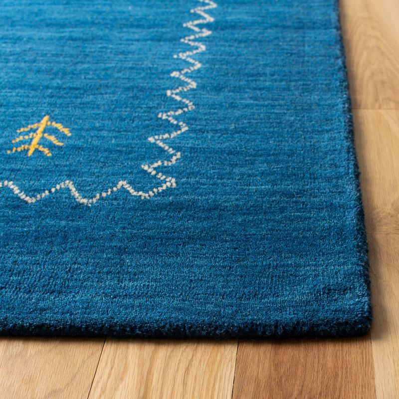 Himalaya HIM583 Hand Loomed Area Rug - Blue - 5'x8' - Safavieh.