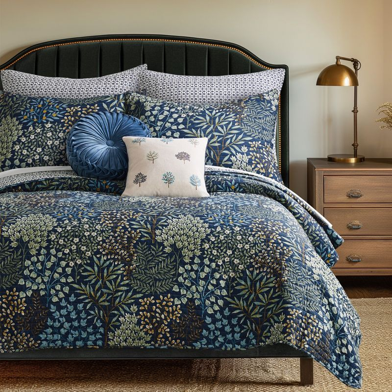 English Forest Navy Full/Queen Quilt Set - Levtex Home