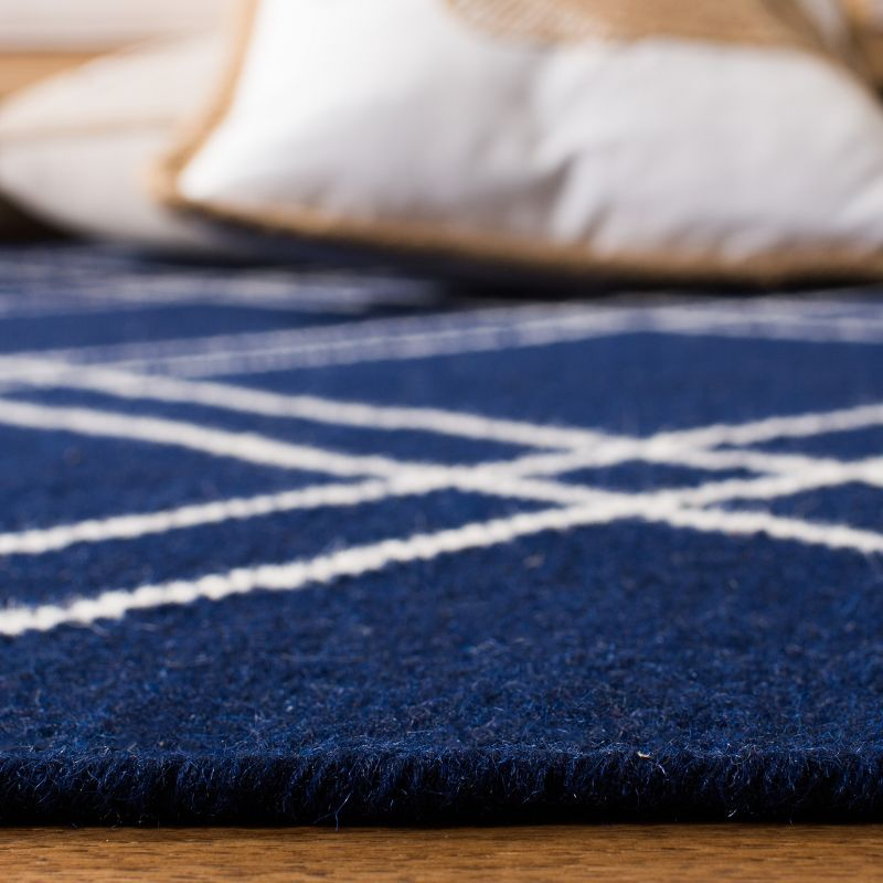 Dhurries DHU638 Hand Woven Area Rug - Navy/Ivory - 8'x10' - Safavieh.