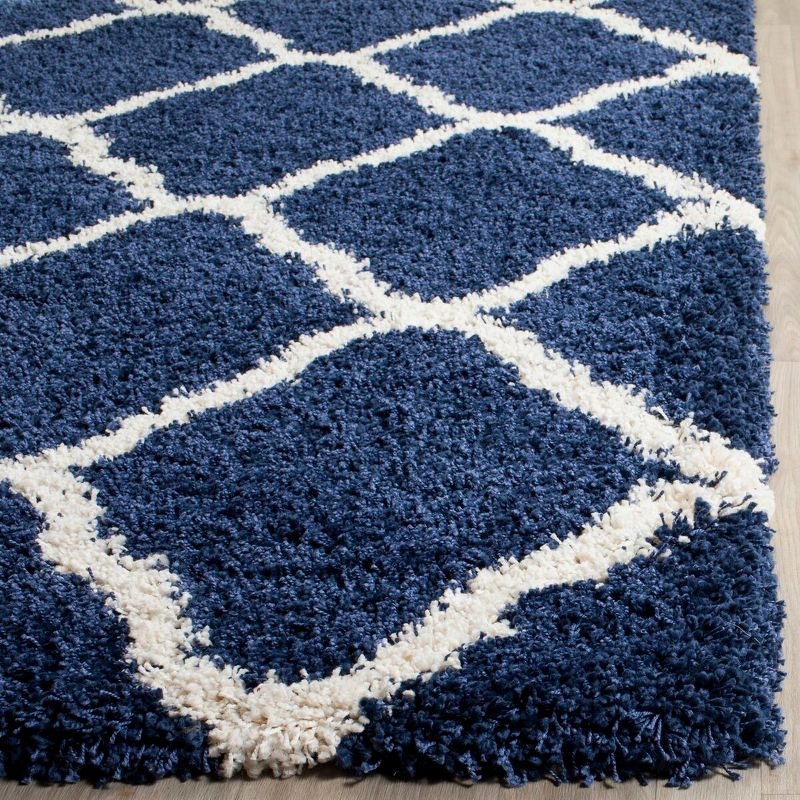 Hudson Shag SGH283 Power Loomed Indoor Accent Rug - Navy/Ivory - 2'3"x3'9" - Safavieh.