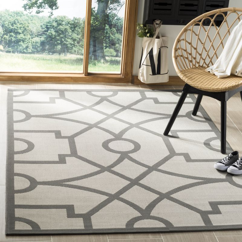 Martha Stewart Fretwork - MSR4121 - Indoor Power Loomed Area Rugs - Grey - 5'3"x7'7"