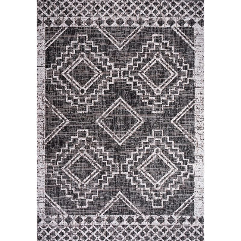 4'x6' Marokko Diamond  Medallion Indoor/Outdoor Area Rug, Black/Ivory - JONATHAN Y