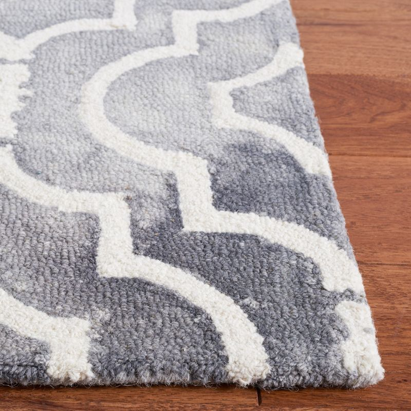 Dip Dye DDY538 Hand Tufted Indoor Accent Rug - Grey/Ivory - 2'x3' - Safavieh