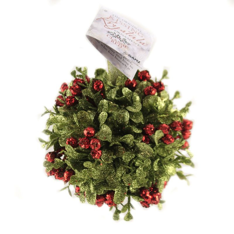 Ganz 6.0 Inch Kissing Ball Berries Mistletoe Tree Ornaments