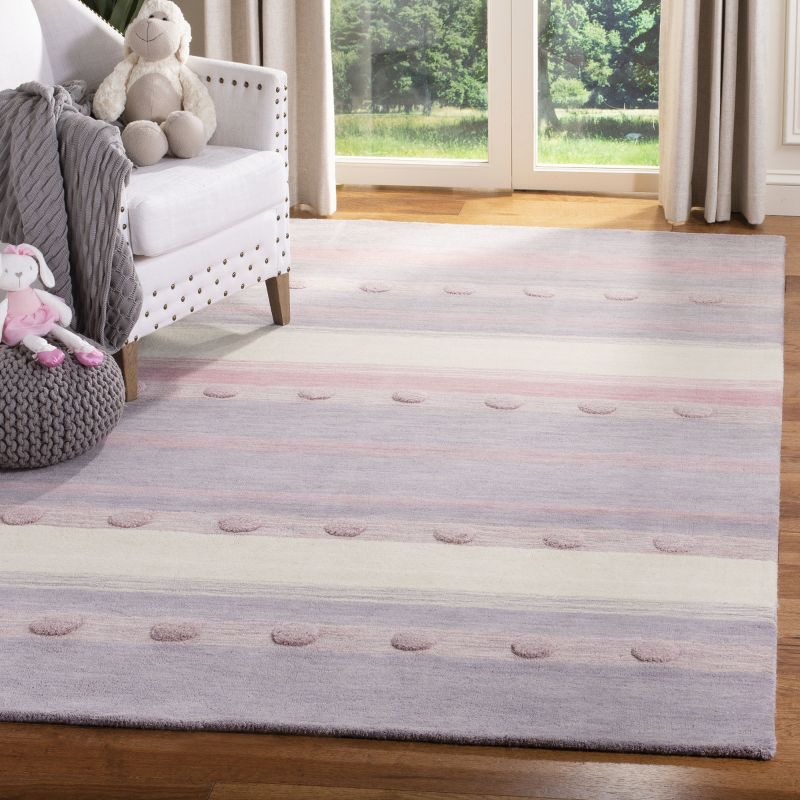 Safavieh Kids SFK801 Hand Loomed Indoor Area Rug - Light Purple/Ivory - 5'x8' - Safavieh