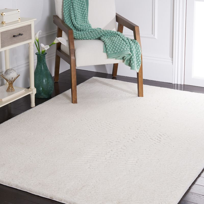 Faux Rabbit Fur FRF500 Power Loomed Machine Washable Indoor Area Rug - Off White - 4'x6' - Safavieh