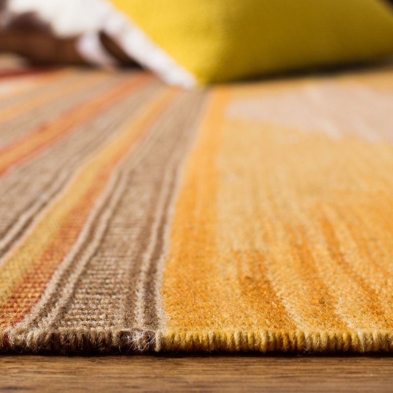 Kilim NVK175 Hand Woven Area Rug - Natural/Multi - 7'x7' - Safavieh.