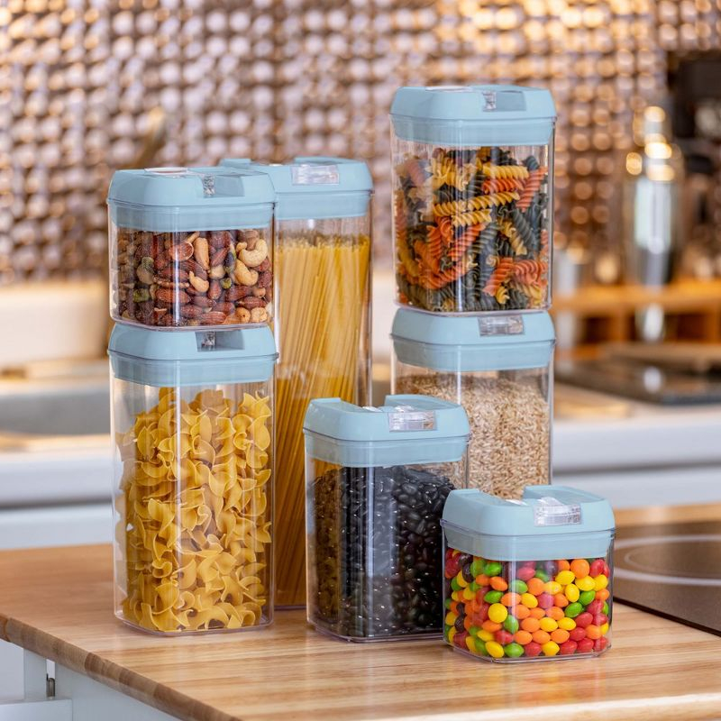 Cheer Collection Airtight Food Storage Containers, Set of 7 (Blue)