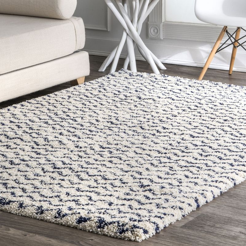 Nuloom Cuellar Striped 9x12 Shag Indoor Area Rug for Living Room Bedroom Dining Room Nursery, Navy/Ivory