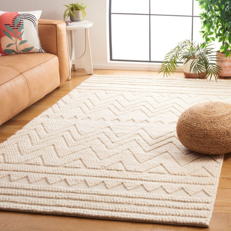 Natura NAT128 Hand Woven Indoor Area Rug - Light Beige - 4'x6' - Safavieh