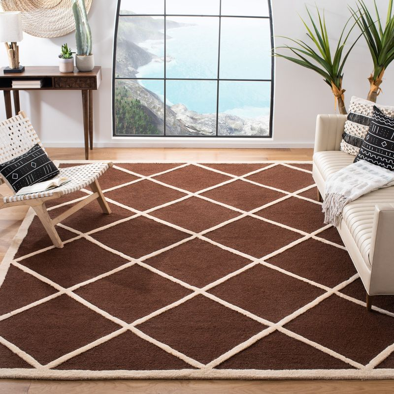 Cambridge CAM136 Hand Tufted Area Rug  - Safavieh