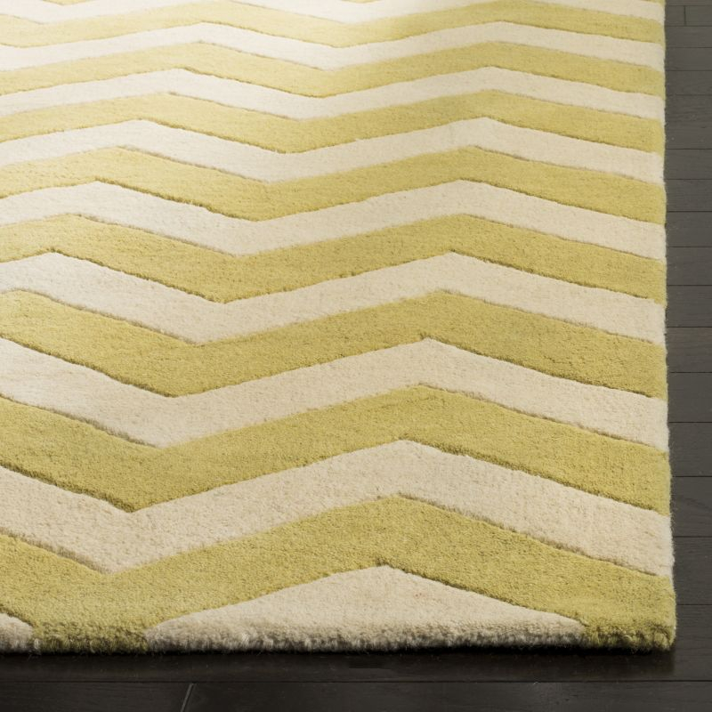 Chatham CHT715 Tufted Indoor Area Rug - Light Gold/Ivory - 5'x5' - Safavieh