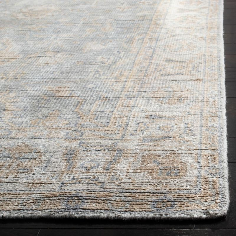 Maharaja MHJ415 Hand Knotted Indoor Area Rug - Light Blue/Ivory - 4'x6' - Safavieh.