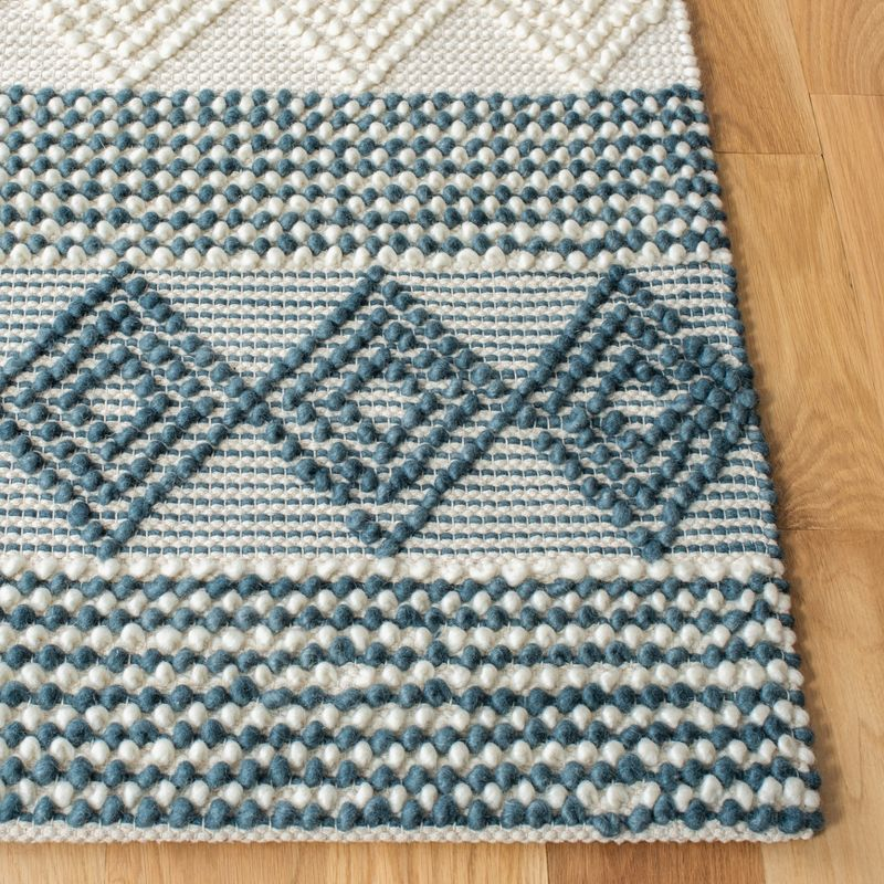 Natura NAT102 Hand Woven Area Rug - Dark Green/Ivory - 5'x8' - Safavieh.