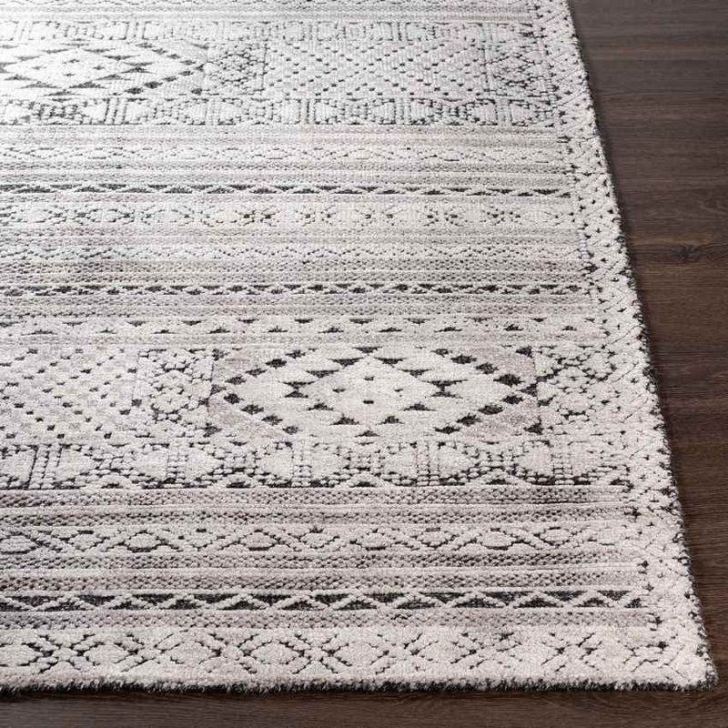 Mark & Day Saltash 2'x3' Rectangle Knotted Indoor Area Rugs Black