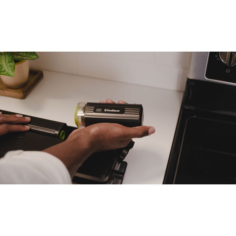 FoodSaver 2-in-1 Vacuum Sealer System + Cordless Handheld Sealer Black MS2010: 5-Year Warranty, Plastic, Spot Clean