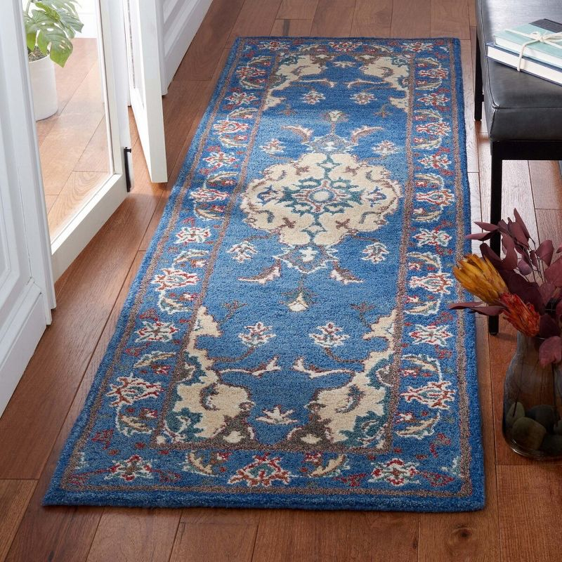 Antiquity AT520 Hand Tufted Runner Rug - Blue/Ivory - 2'3"x8' - Safavieh.