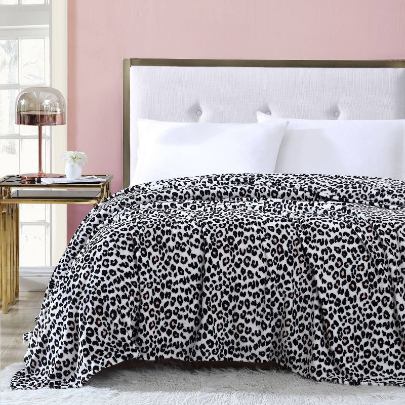King Printed Bed Blanket Leopard - Betseyville: Plush Polyester, No Fill, Machine Washable, Animal Print