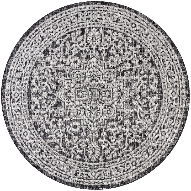 5' Round Sinjuri Medallion Textured Weave Indoor/Outdoor Area Rug, Gray/Black - JONATHAN Y