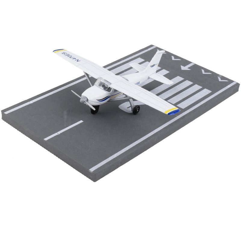 Cessna 172 Aircraft White with Blue and Yellow Stripes "N470ES" with Runway Section Diecast Model Airplane by Runway24