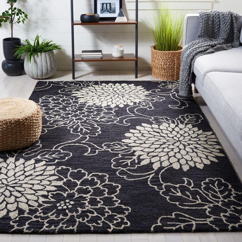 Jardin JAR602 Hand Tufted Area Rug - Black/Ivory - 8'x10' - Safavieh.