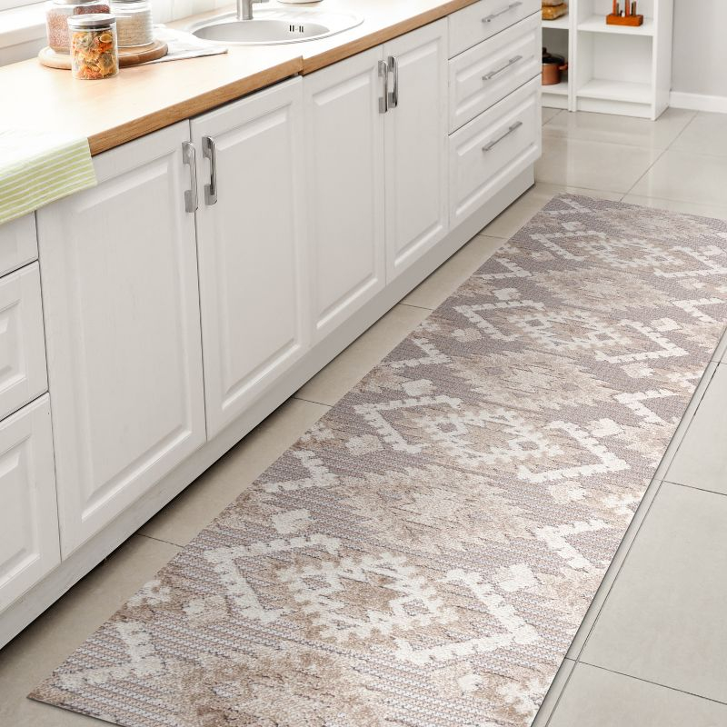 2'x8' Sumak High-Low Pile Neutral Diamond Kilim Indoor/Outdoor Runner Rug, Beige/Gray - JONATHAN Y