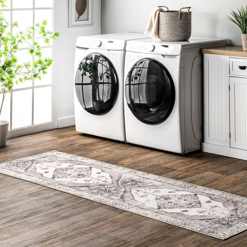 Nuloom Gladys Pet Friendly Machine Washable Vintage Medallion Area Rug, Runner 2' 6" x 8', Light Grey