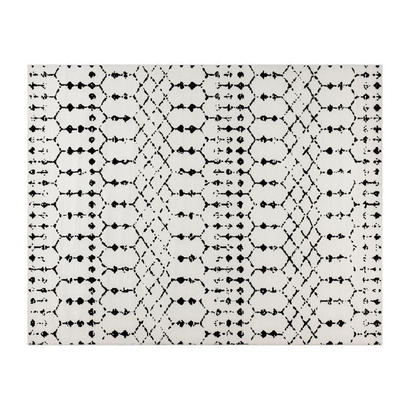 Emma and Oliver Modern Design Geometric Bohemian Low Pile 8' x 10' Ivory And Black Area Rug