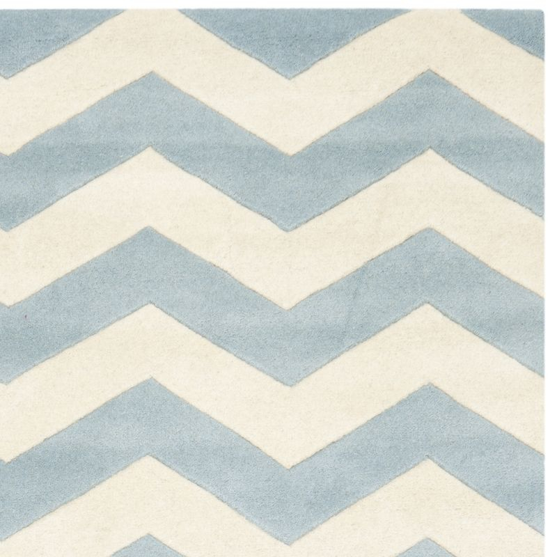 Chatham CHT715 Tufted Indoor Area Rug - Blue/Ivory - 8'9"x8'9" - Safavieh