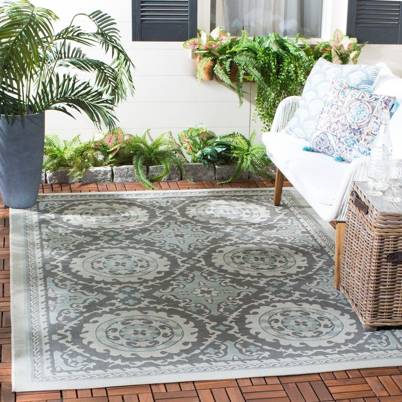 Courtyard CY7059 Power Loomed Indoor/Outdoor Area Rug - Light Grey/Anthracite - 4'x5'7" - Safavieh.