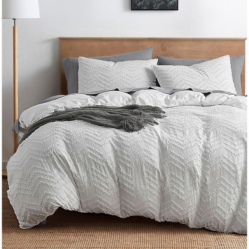 Nestl 3 Piece Tufted Boho Duvet Cover, King Size Textured Duvet Cover Set with Zipper Closure - White