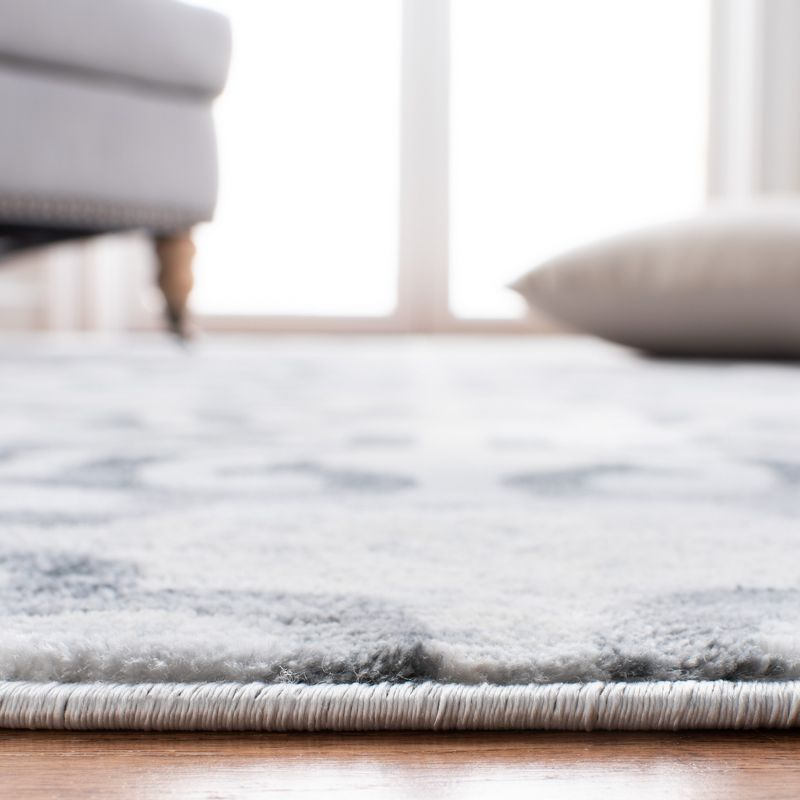Martha Stewart Isabella - MSR0956 - Indoor Power Loomed Runners - Grey/Ivory - 2'2"x7'