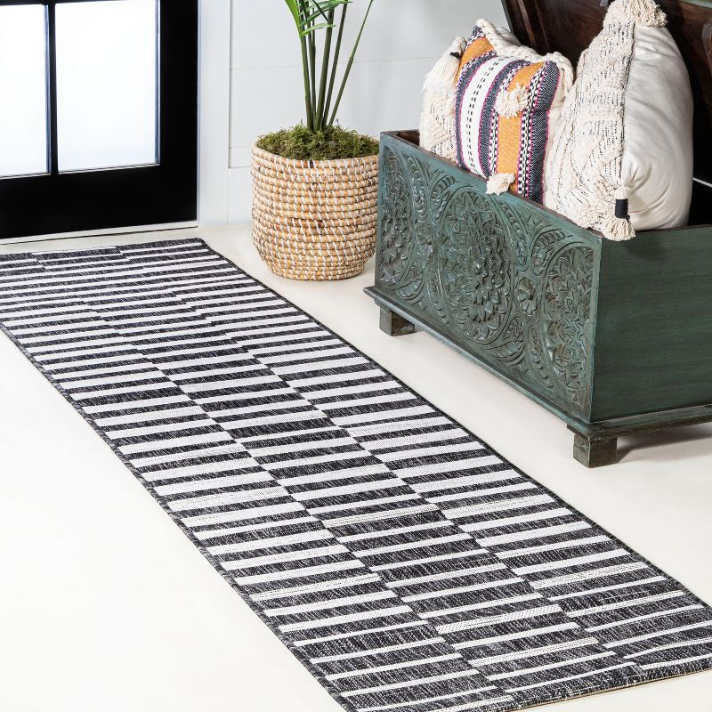 2'x8' Sukie Modern Offset Stripe Indoor/Outdoor Runner Rug, Black/Ivory - JONATHAN Y
