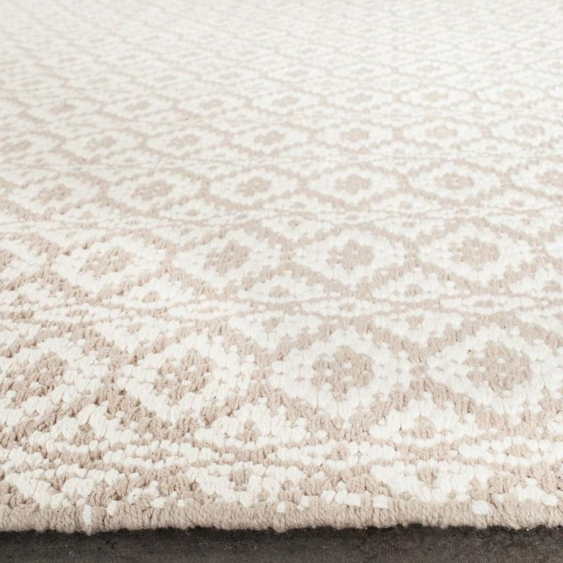Montauk MTK716 Hand Woven Indoor Area Rug - Ivory/Beige - 6'x9' - Safavieh