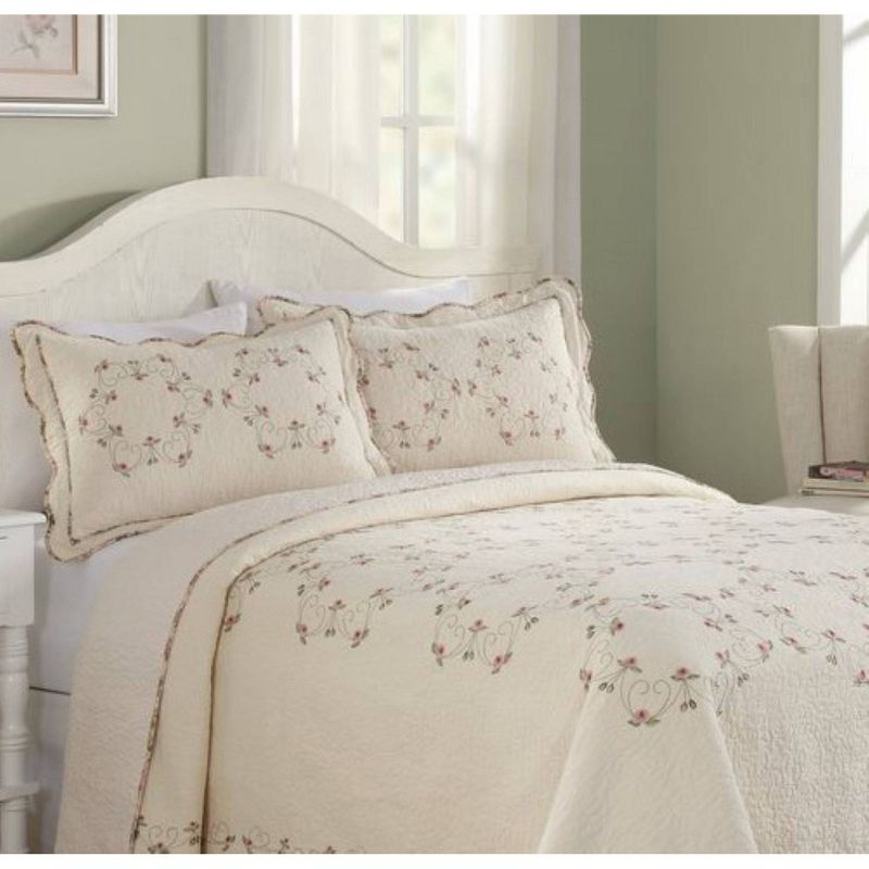 Queen Felisa Bedspread Pink/Ivory - Modern Heirloom: Floral Pattern, Machine Washable, Year Round Comfort